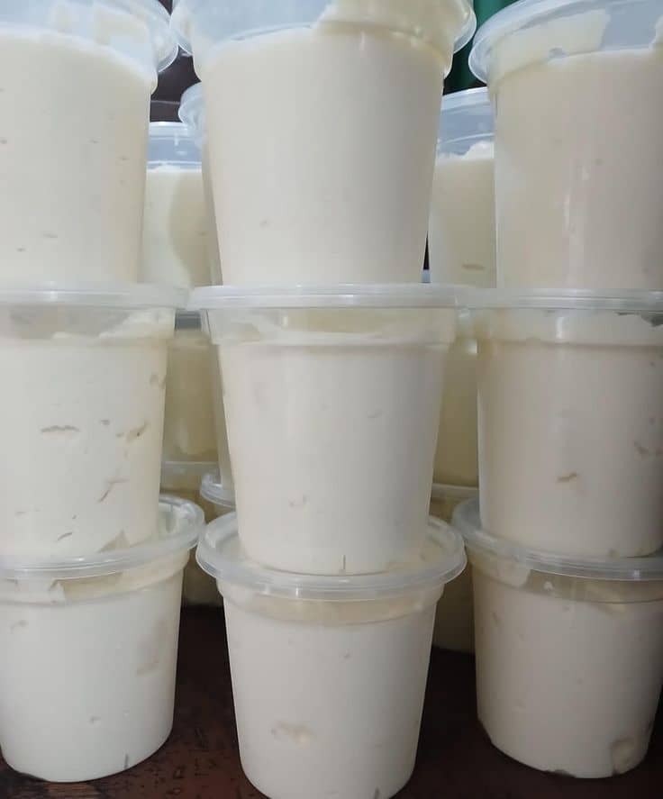 White dry pap